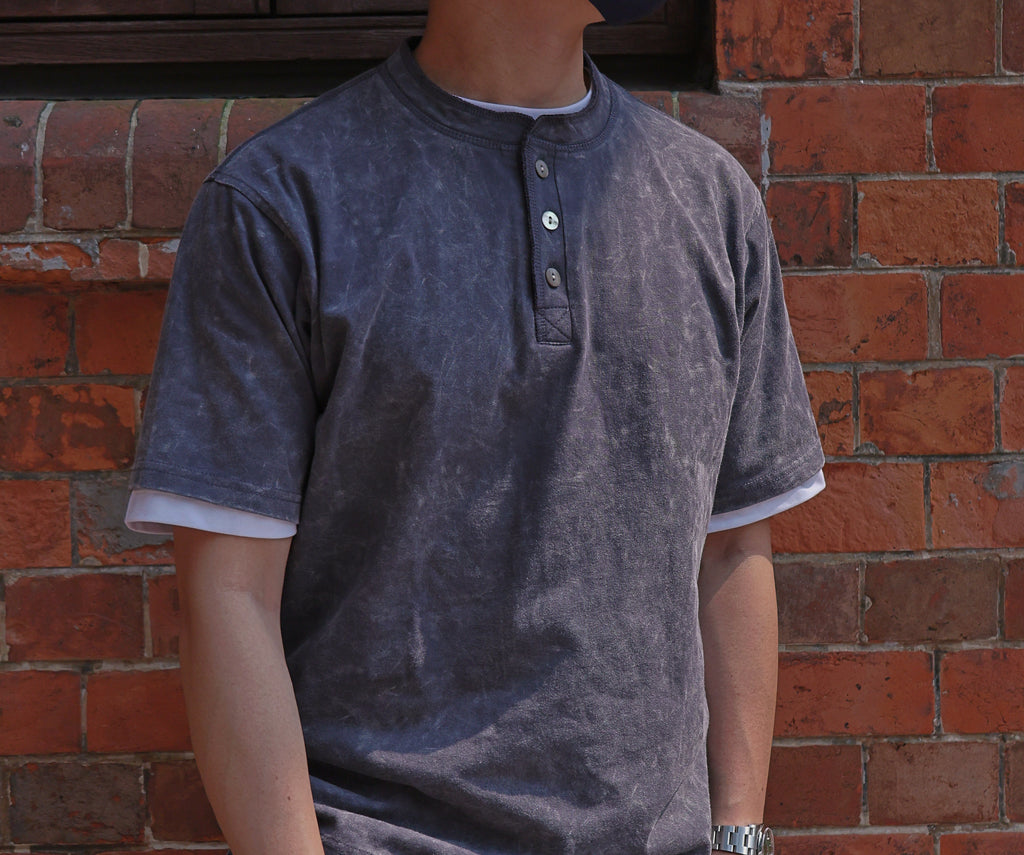 Henley Tee Washed Black-Grey